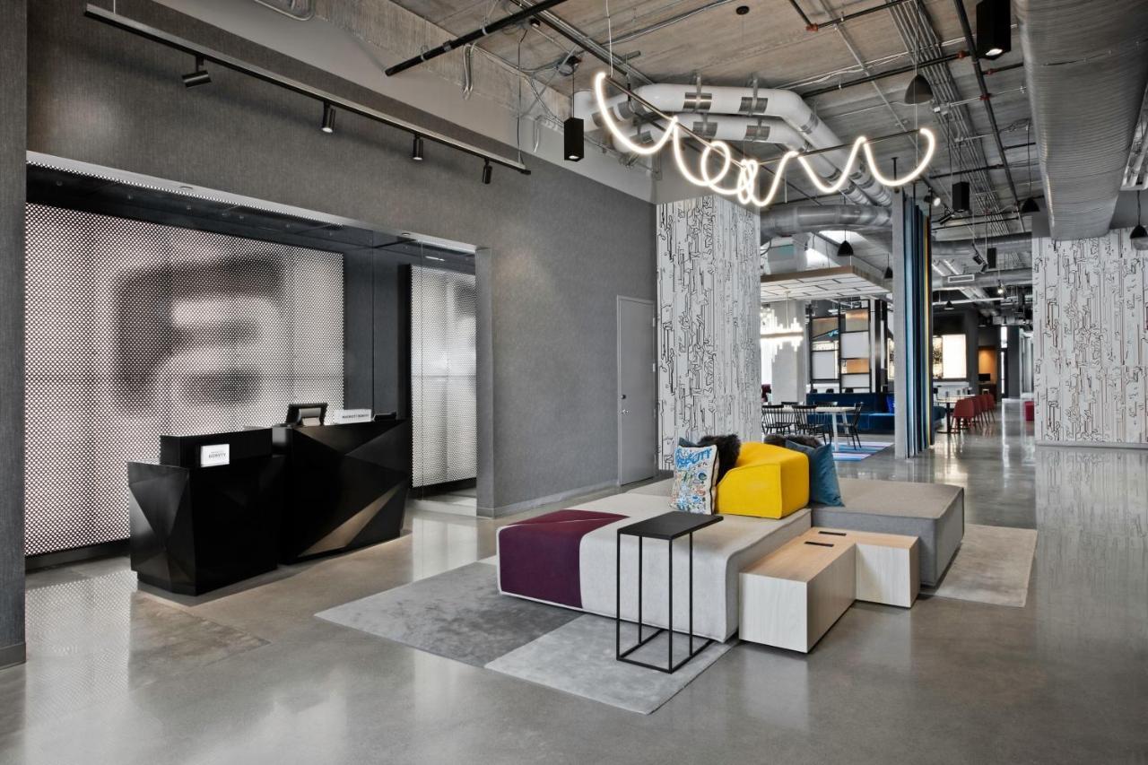 Aloft Kansas City Country Club Plaza Bagian luar foto