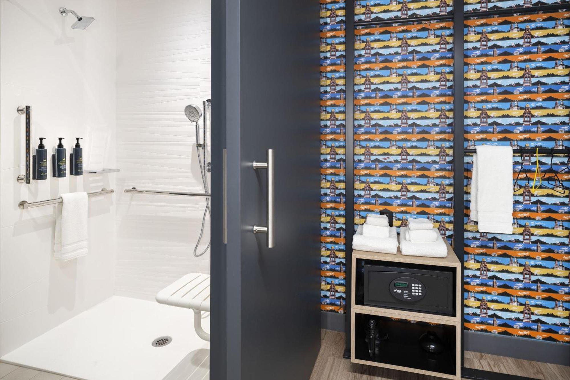 Aloft Kansas City Country Club Plaza Bagian luar foto